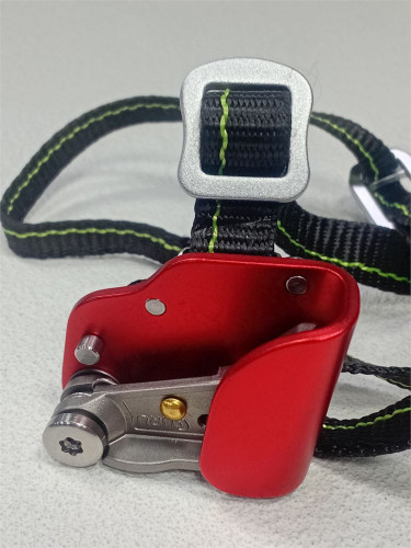  Зажим ножной Guru Glide right в Краснодаре  