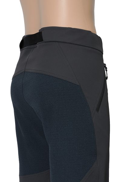 bruki-test-dark-blie-graffite-2025-004