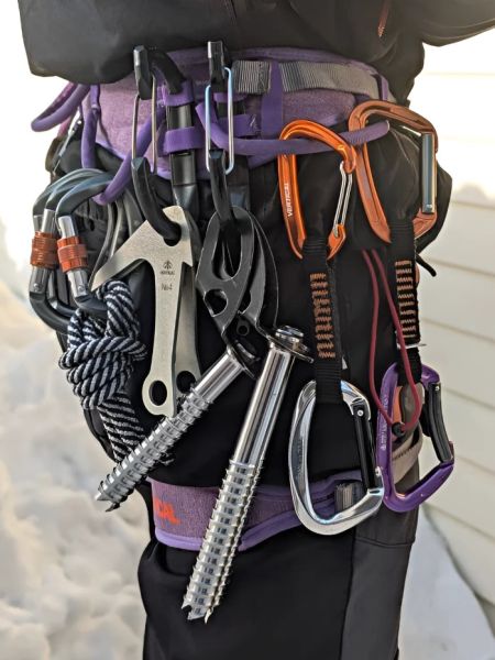  Карабин Вертикаль развесочный Краб розовый в Краснодаре  