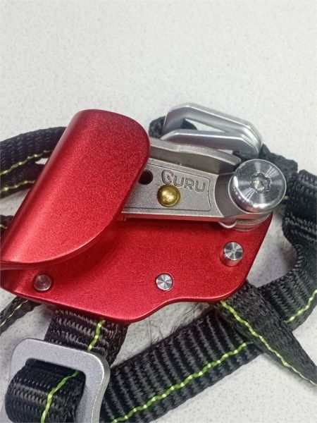  Зажим ножной Guru Glide right в Краснодаре  